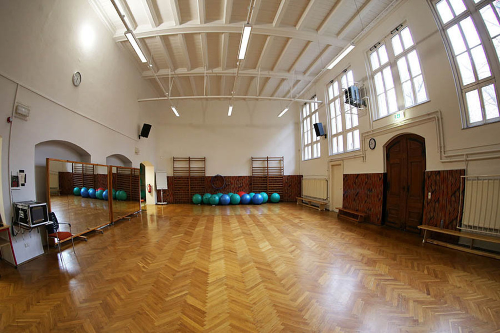 Foto: Leipzig - Volkshochschule | Das Team hinter BILDLEXIKON LEIPZIG bündelt historische wie aktuelle Informationen über die Stadt Leipzig in Text und Bild auf einer Plattform und stellt diese der interessierten Öffentlichkeit zur Verfügung.