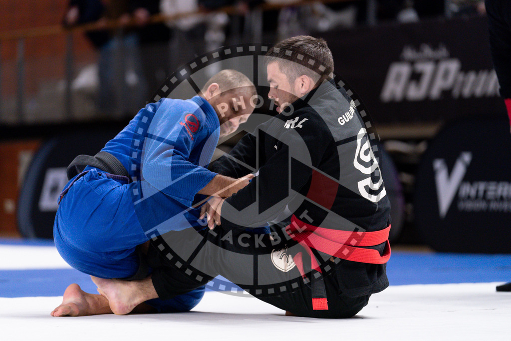 20241013PBB3887 | Athletes compete during the AJP Tour Europe Continental Jiu-Jitsu Amateurs & Masters Championship on October 13, 2024 in Almere near Amsterdam, Netherlands. © Chiara Dazi / photoblackbelt