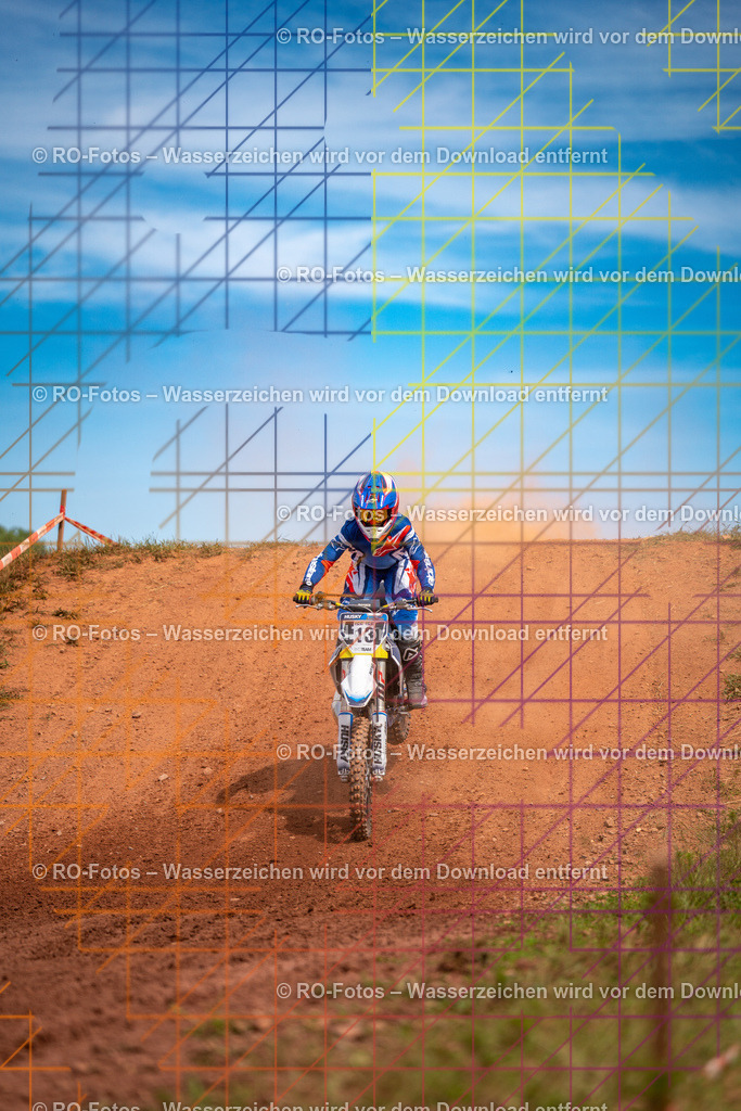Wolfshausen 3 Lauf -523 | Sportfotografie von RO-Fotos: Motorsport, Motocross, Enduro, Laufveranstaltungen und Triathlon. Professionelle Fotos von Sportlern und Events. - Realisiert mit Pictrs.com