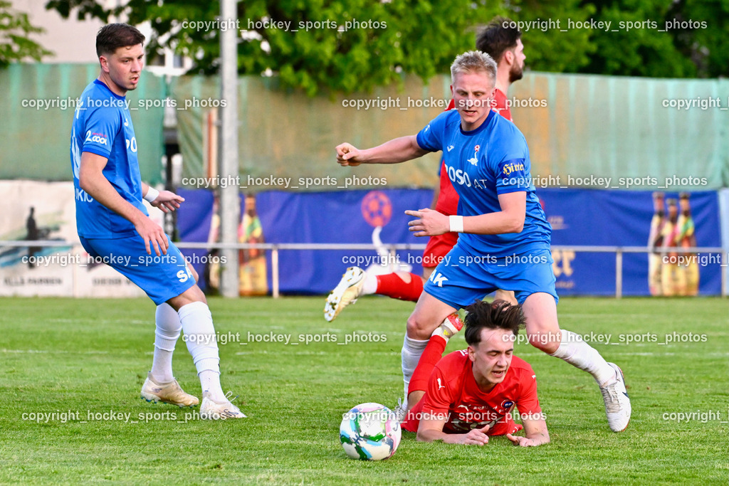 SAK vs. SC ST. Veit | #20 Luka Djukic SAK, #6 Toni Dullnig SAK, #6 Julian Hufnagl SC St.Veit, SAK vs. SC ST. Veit, SAK vs. SC ST. Veit am 30.04.2025 in Klagenfurt (Sportpark Welzenegg), Austria, (Photo by Bernd Stefan)