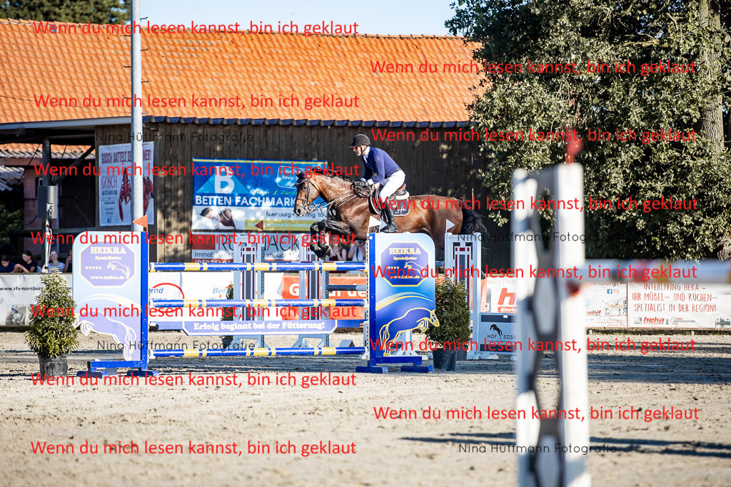BK1A8357 | Turnierbilder Turnierfotos Nina Hüffmann Turnierfotografie Pferdefotografie Tierzeichnung Haustierzeichnung Pferdezeichnung Hundezeichnung Videograf  - Realisiert mit Pictrs.com