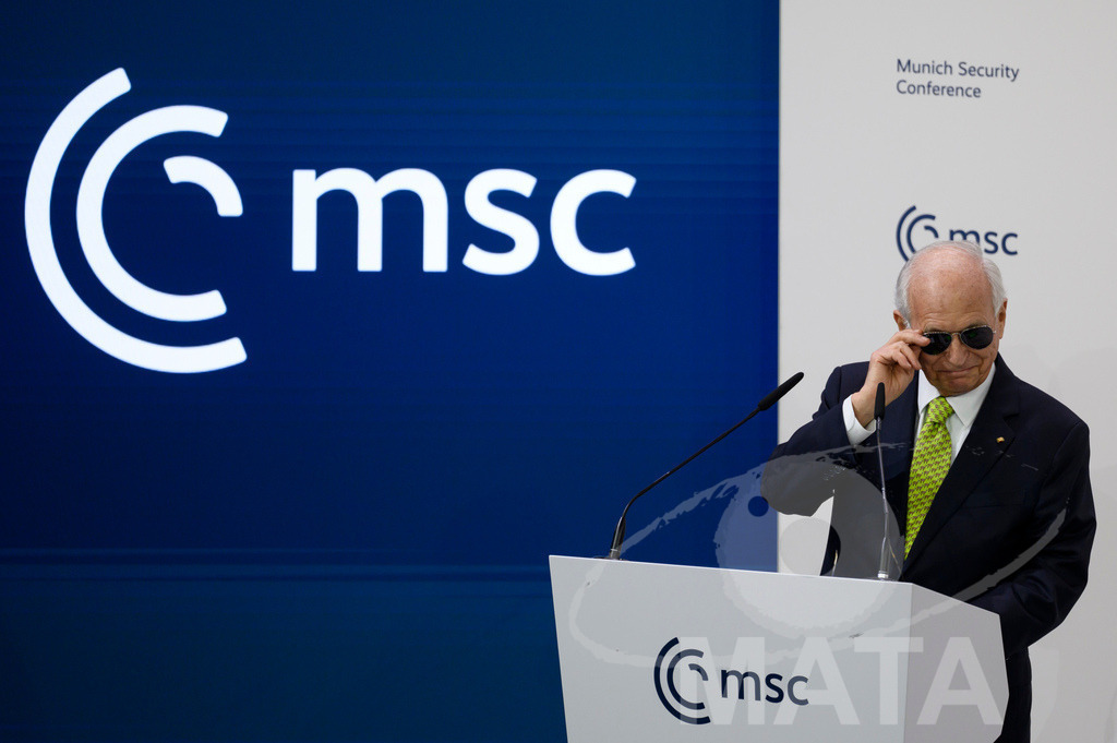 _DWI3340 | MATA IndoCon - Realisiert mit Pictrs.com