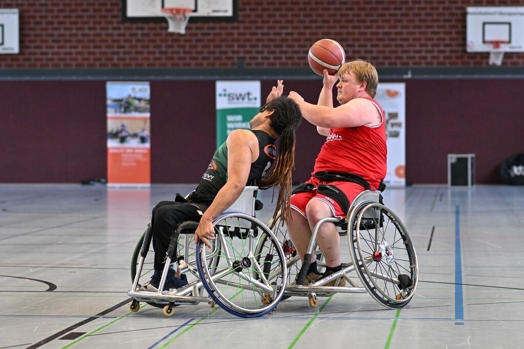 2025-11-30-Ralph_Kunze-4839 | Ralph Kunze - Realisiert mit Pictrs.com