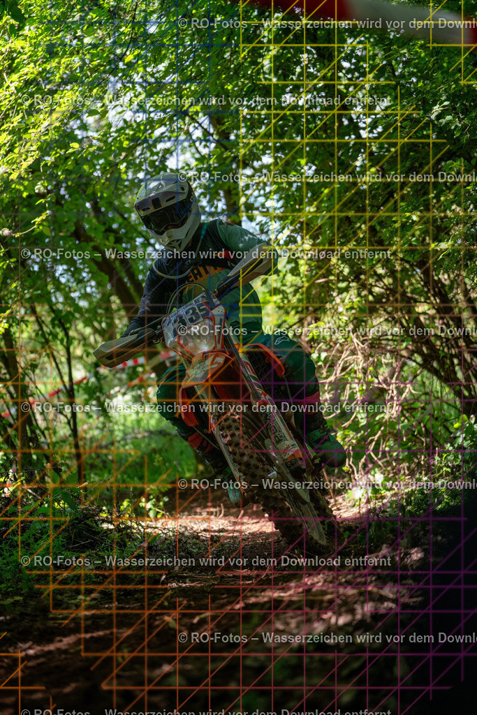 Wolfshausen 2 Lauf -1599 | Sportfotografie von RO-Fotos: Motorsport, Motocross, Enduro, Laufveranstaltungen und Triathlon. Professionelle Fotos von Sportlern und Events. - Realisiert mit Pictrs.com
