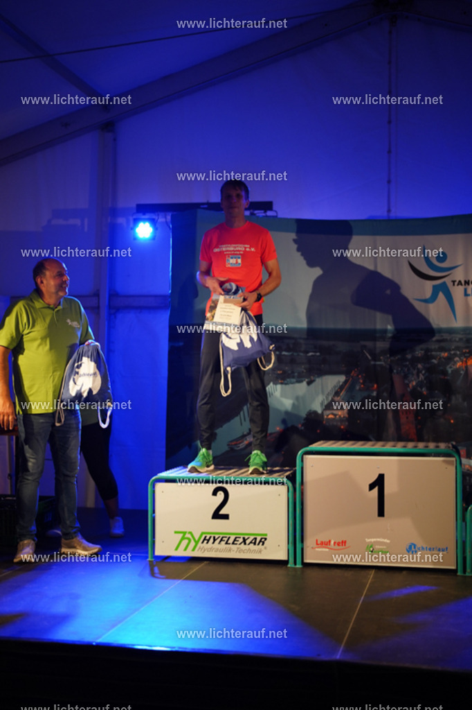 FSC00475 | Lichterlauf  - Realisiert mit Pictrs.com
