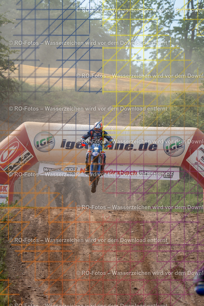 Niederwürzbach 4 Lauf-160 | Sportfotografie von RO-Fotos: Motorsport, Motocross, Enduro, Laufveranstaltungen und Triathlon. Professionelle Fotos von Sportlern und Events. - Realisiert mit Pictrs.com