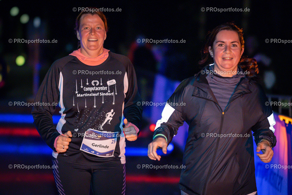 Computacenter Martinslauf Sindorf 2022 in Kerpen-Sindorf, 10.11.2022 | Impressionen vom Computacenter Martinslauf Sindorf 2022 am 10.11.2022 in Kerpen-Sindorf (Nordrhein-Westfalen).