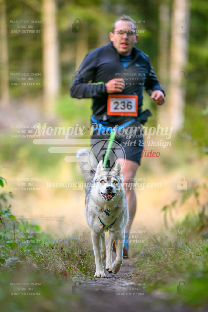 MompixPhotography_Yens2025_B3-51 | PayLife