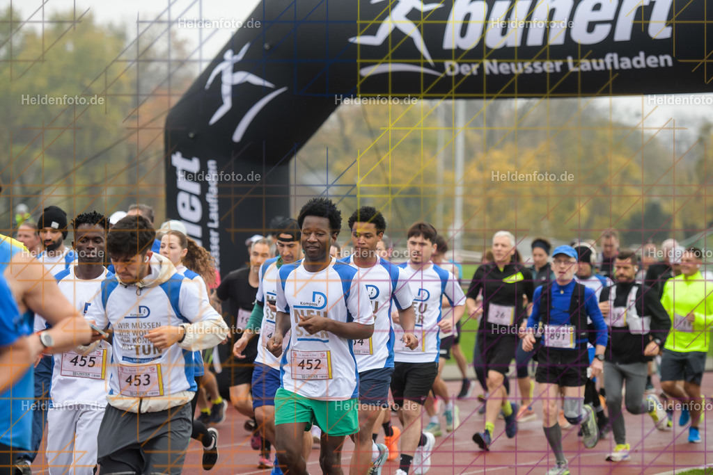 Neusser Erftlauf 2025  | 15km Neusser Erftlauf 2025 Foto: Heldenfoto.de