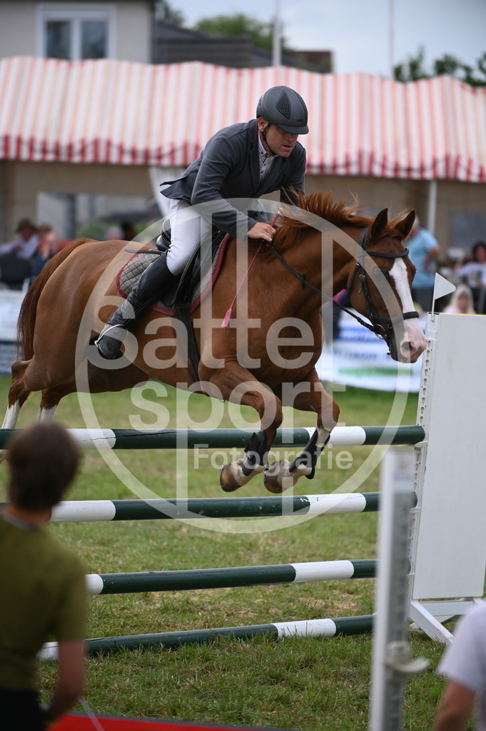 DSC_7999 | sattelsport - Realisiert mit Pictrs.com