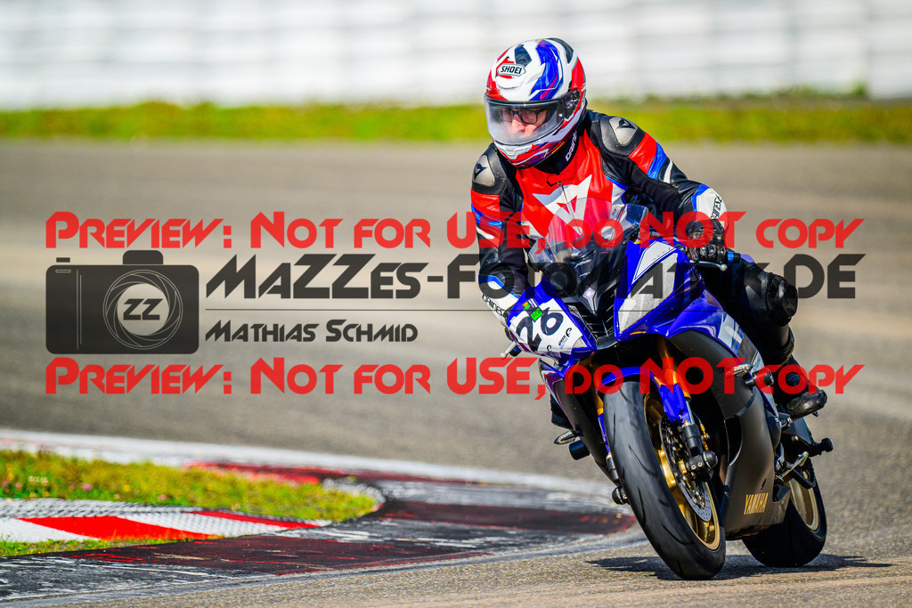 MaZZes_FotoMatrix_240910_6007705_1802 | GRUEN