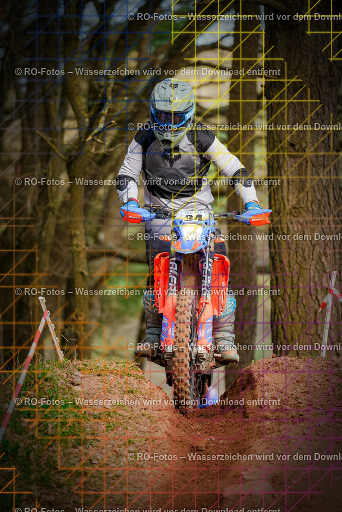 3 Lauf Mernes-1692 | Sportfotografie von RO-Fotos: Motorsport, Motocross, Enduro, Laufveranstaltungen und Triathlon. Professionelle Fotos von Sportlern und Events. - Realisiert mit Pictrs.com