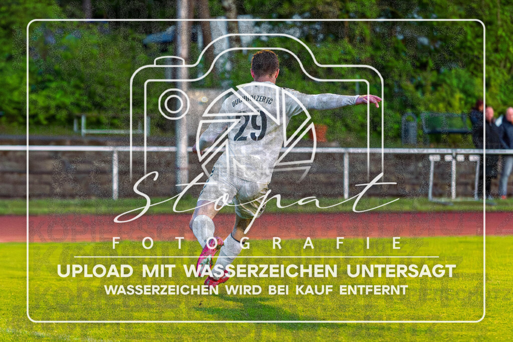 Bezirksliga Herren LG - TV Jahn Schneverdingen II vs. Buchholzer FC | Jonas Baumgart (Buchholzer FC #29); Bezirksliga Herren LG - TV Jahn Schneverdingen II vs. Buchholzer FC am 15.05.26 in Osterwald-Stadion, Schneverdingen - Realisiert mit Pictrs.com