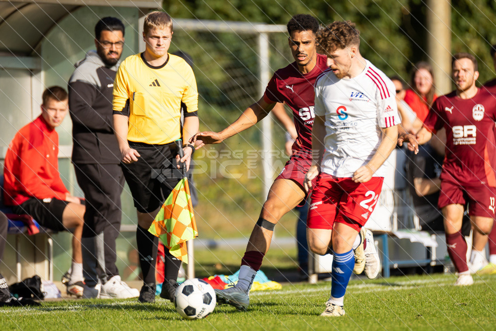 20250928_Picselweb-Fotografie_1R3_2475 | Spielszenen aus dem Spiel VfL Güldenstern Stade - Rotenburger SV. Ergebnis 0:3 - Realisiert mit Pictrs.com