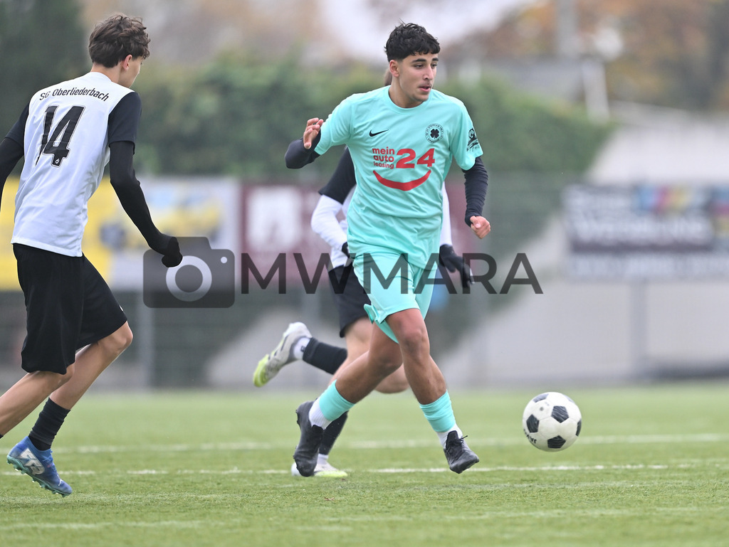 Fussball I Herren I Saison 2025-2026 I Bundesliga I 6. Spieltag I Eintracht Frankfurt - FC Bayern München  | MWMARA - Realisiert mit Pictrs.com