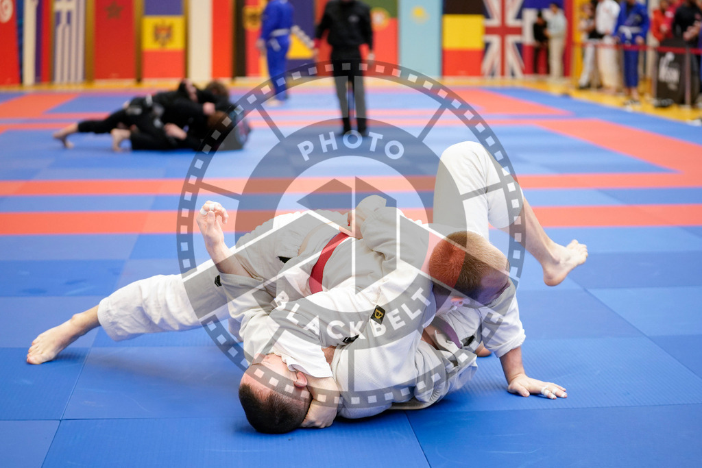 20240203PBB07302 | Fighters compete during the Brazilian Jiu-Jitsu Championship of the AJP Tour in Maintal by Frankfurt am Main, Germany, on February 2, 2024.