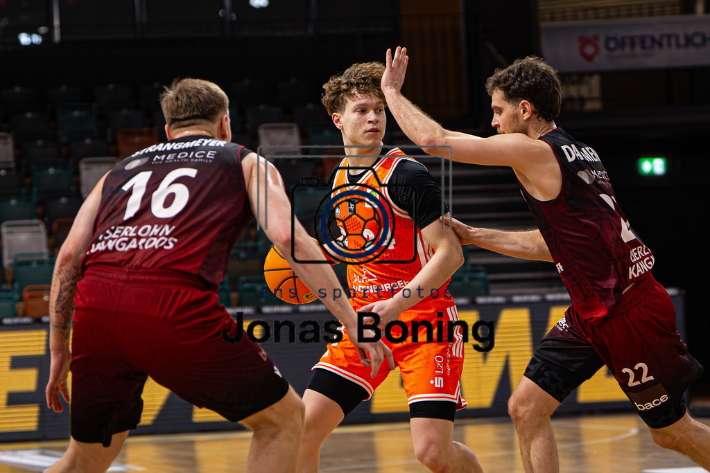 Basketball I Herren I Saison 2025-2026 I ProB Nord I 21. Spieltag I Rasta Vechta II - Iserlohn Kangaroos I 3094 | Roy Krupnikas (24, RASTA Vechta II) - Realisiert mit Pictrs.com