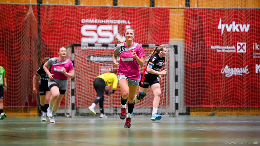 _DSC9458 | "Fussifoto.com – Ihr Ansprechpartner für hochwertige Fotografie! Entdecken Sie kreative Bilder und professionelle Dienstleistungen. Kontaktieren Sie uns für Ihre Projekte!"