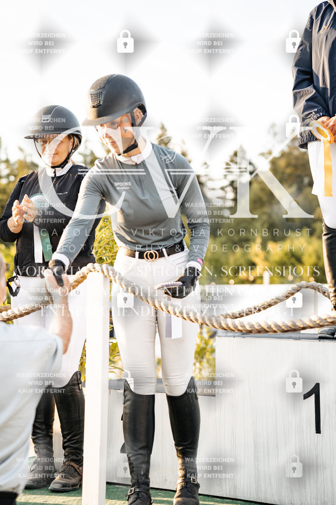 CK704022 | Turnierfotografie Pferdefotografie Trier Rheinland-Pfalz Pferdesport Reitsport Tierfotografie Sportfotografie Pferdevideo Pferdevideografie Equestrianvideography equestrianphotography  - Realisiert mit Pictrs.com