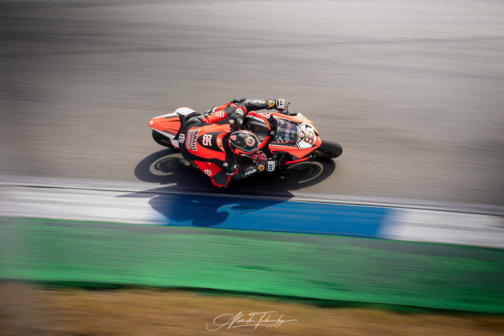 Ducati Trackday Hockenheimring 2026 | Entdecken Sie die faszinierende Welt von Alexander Tschuncky Arts: Kreative Fotografie, atemberaubende Automobilkunst und hochwertiger Bilderdruck. Lassen Sie sich inspirieren! - Realisiert mit Pictrs.com