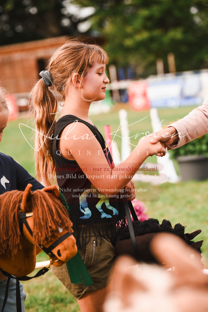DSC_4605 | Pferde- und Turnierfotografie in Westsachsen. Pferdeportraits, Auftragszeichnungen und intuitive Kunst.