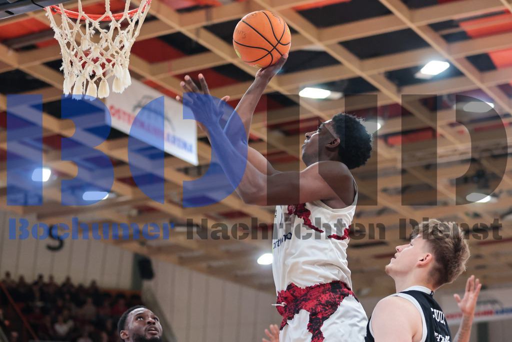 SES_LEVWOL20250525-57 | bond - Realisiert mit Pictrs.com