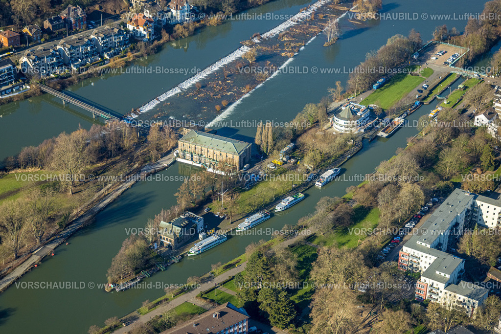 Muelheim230201144 | Luftbild, Ruhrschleuse und sanierungsbedürftiger Wasserbahnhof, Weisse Flotte, Wasserkraftwerk Mülheim, Haus Ruhrnatur, Altstadt I - Südwest, Mülheim an der Ruhr, Ruhrgebiet, Nordrhein-Westfalen, Deutschland