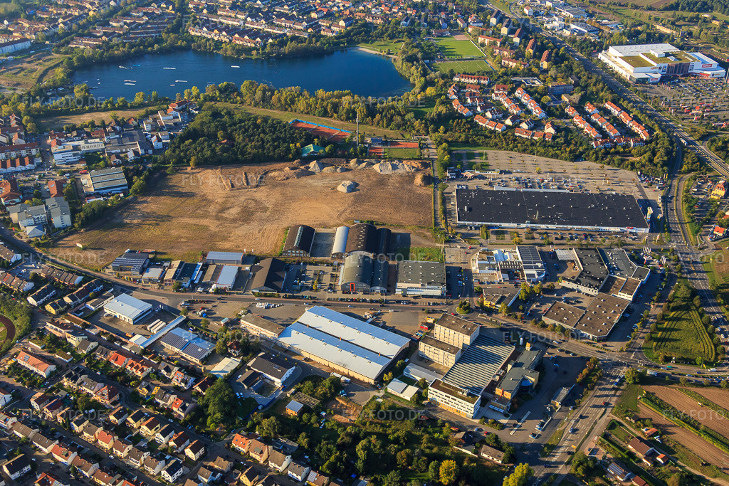 Luftbild: Gewerbegebiet Schütte-Lanz-Park in Brühl im Bundesland Baden-Württemberg in Deutschland. Foto: IMG_072996.jpg vom 23.09.2014 durch Werner Riehm/FLY-FOTO.de