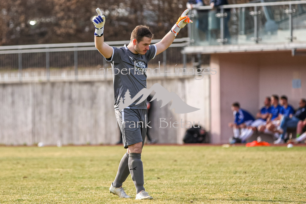 993T2637 | Michael Mader