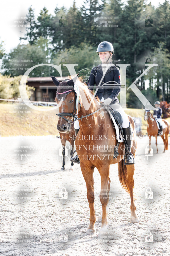 CK901759 | Turnierfotografie Pferdefotografie Trier Rheinland-Pfalz Pferdesport Reitsport Tierfotografie Sportfotografie Pferdevideo Pferdevideografie Equestrianvideography equestrianphotography  - Realisiert mit Pictrs.com