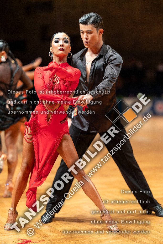 20230812-11014 | Hier finden Sie Tanz Bilder vom Latein und Standard Formationen tanzen. Sportbilder vom Tanzsport. Schöne Fotos und von Weltmeisterschaft, Europameisterschaft, Bundesliga, Regionalliga, Oberliga und Landesliga sowie von GOC Stuttgart, DanceComp, WM Bremen