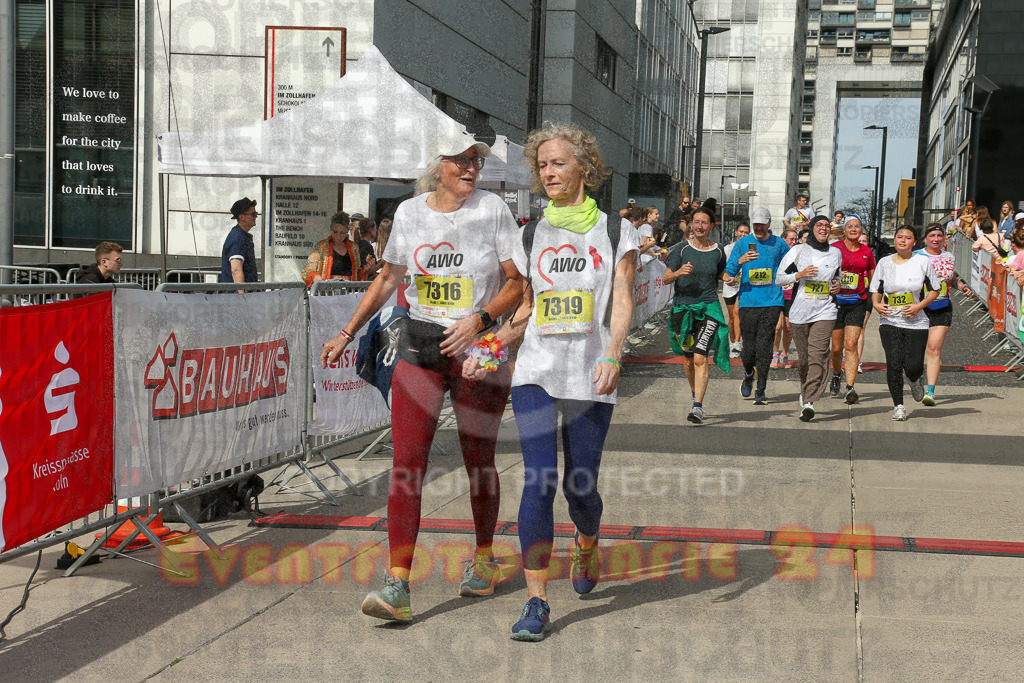 250920_1343_EX1_6384 | Sportfotografie im Rhein-Sieg Kreis, Köln, Bonn, NRW, Rheinland Pfalz, Hessen, etc. Unser Tätigkeitsfeld umfasst den Laufsport vom Volkslauf über den Marathon, Duathlon, Triathon bis zum Ultralauf wie Kölnpfad Ultra oder Schindertrail.