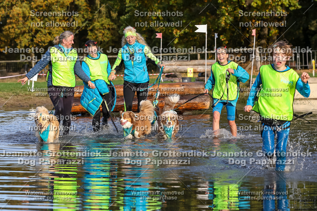 Dog Paparazzi - Strongdog 10-25-8482 | Dog Paparazzi Jeanette Grottendiek Fotografie & Videografie - Realisiert mit Pictrs.com