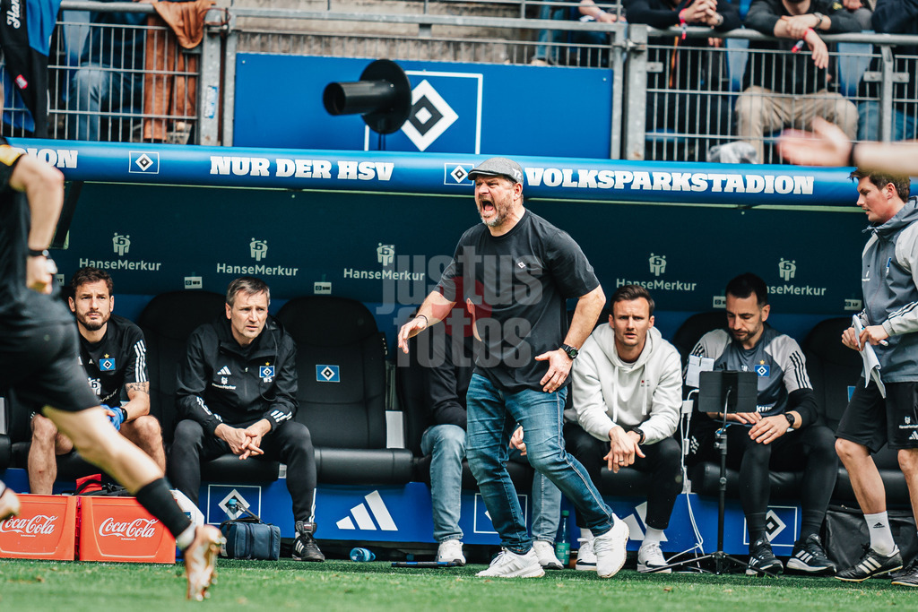 Fußball | Männer | Saison 2023/2024 | 2. Fußball-Bundesliga | 28. Spieltag | Hamburger SV vs. 1. FC Kaiserslautern | 06.04.2024 | Trainer Steffen Baumgart (HSV)