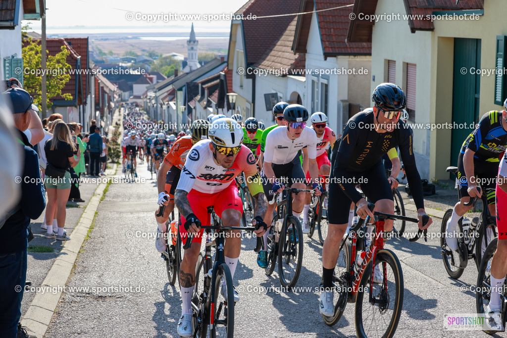 086_AR6_8519 | Neusiedlersee Radmarathon 2026@sportshot_your_pictrs #yourpictures#roadtowm2029 #nrm #neusiedlerseeradmarathon #neusiedlersee #neusiedlerseetourismus #burgenland #mörbisch #nrm26 #burgenlandtourismus #voglundco #poweredbyburgenlandtourismus #radsport #rad #marathon #ucigranfondo #visitburgenland #ucigranfondoworldseries
