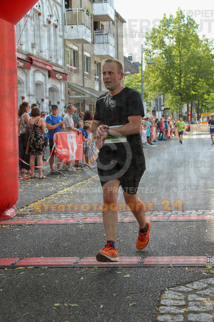 220625_1658_EX1_5649 | Sportfotografie im Rhein-Sieg Kreis, Köln, Bonn, NRW, Rheinland Pfalz, Hessen, etc. Unser Tätigkeitsfeld umfasst den Laufsport vom Volkslauf über den Marathon, Duathlon, Triathon bis zum Ultralauf wie Kölnpfad Ultra oder Schindertrail.