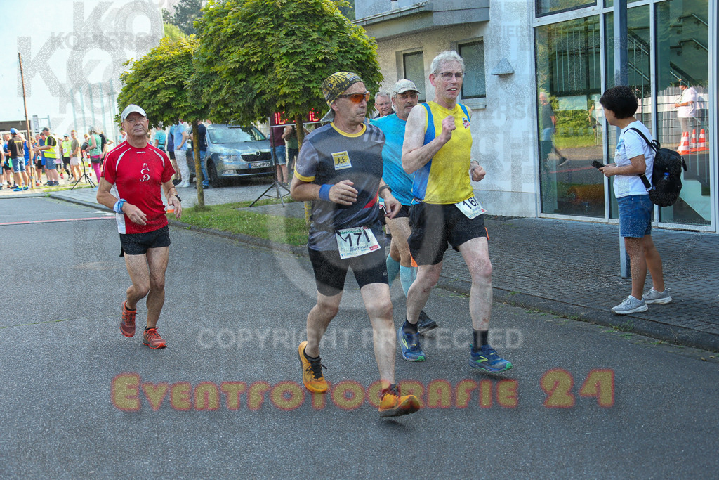 240802_1818_EX1_5831 | Sportfotografie im Rhein-Sieg Kreis, Köln, Bonn, NRW, Rheinland Pfalz, Hessen, etc. Unser Tätigkeitsfeld umfasst den Laufsport vom Volkslauf über den Marathon, Duathlon, Triathon bis zum Ultralauf wie Kölnpfad Ultra oder Schindertrail.