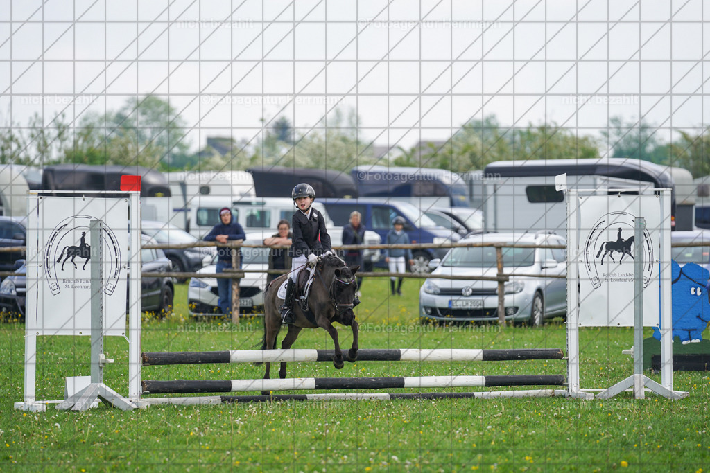 20240509-FAH02269 | Turnierbilder der Turnierfotografen Bayern, Pferdesport Fotografie, Reitsportbilder, Turnier Landberg am Lech, Turnierbilder bayern, Fotoagentur Herrmann