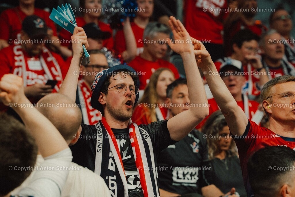 Vollyballpokalfinale 25/26 Mannheim | Zoi DVV Pokalfinale am 28.02.2026 in Mannheim I VfB Suhl LOTTO Thüringen - Allianz MTV Stuttgart I VfB Friedrichshafen - SVG Lüneburg - Realisiert mit Pictrs.com