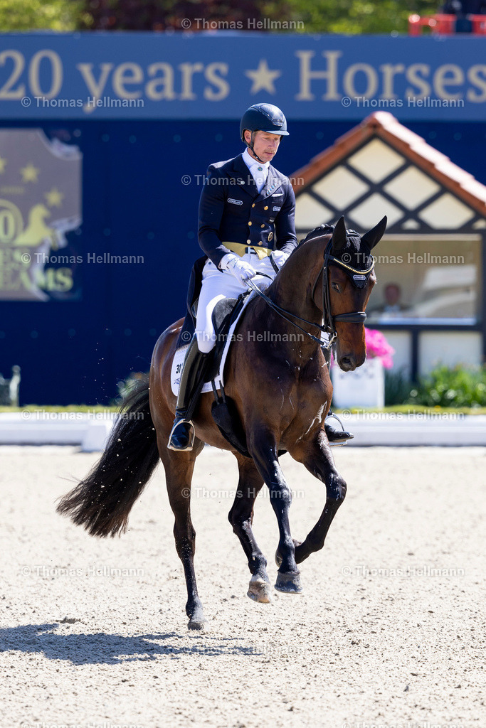 TH_311-KITTEL Patrik (SWE)_ J_ADORE DIOR H_36566 | Horses &amp; Dreams 2026 am 26.04.26 in Hagen a.T.W., Thomas Hellmann, 311KITTEL Patrik (SWE), J'ADORE DIOR H