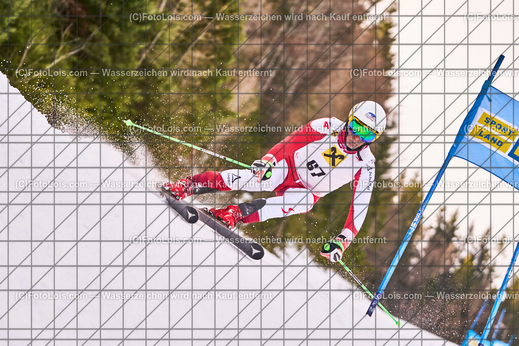 ALP0978_MastersCup-RTL-II_LKHF_Kohanek Gerhard | NÖ Raiffeisen MastersCup, Jugend - Damen - Herren, Riesentorlauf-Rennen 2 auf der Fuchswaldpiste in Lackenhof am Ötscher, durchführender Verein: Schiklub Lackenhof, So 9. Februar 2025.