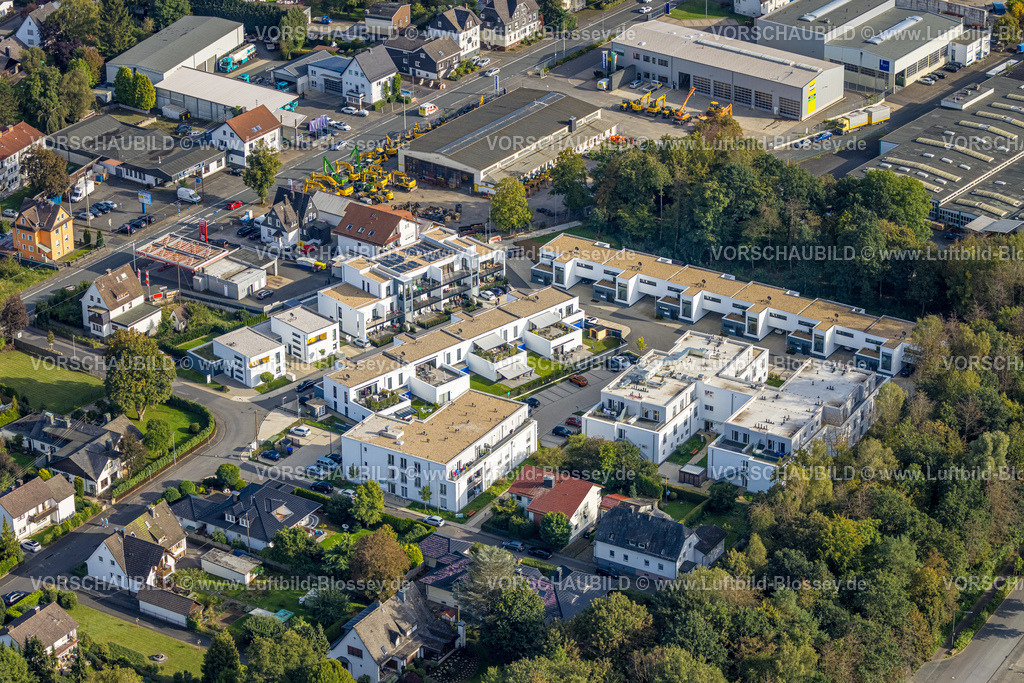 Kreuztal230911906 | Luftbild, Neubau Wohnsiedlung Stadtteilquartier Lebenswert-Deichwald in der Deichwaldstraße, Buschhütten, Kreuztal, Siegerland, Nordrhein-Westfalen, Deutschland