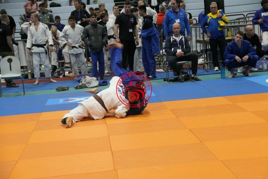 IMG_3674 | Fotos vom Adler Cup - Pictures from Adler Cup

Hier findet Ihr alle Eindrücke und großen Momente der Adler Cup Wochenenden. Here you will find all impressions and great moments of the Adler Cup weekends. - Realisiert mit Pictrs.com