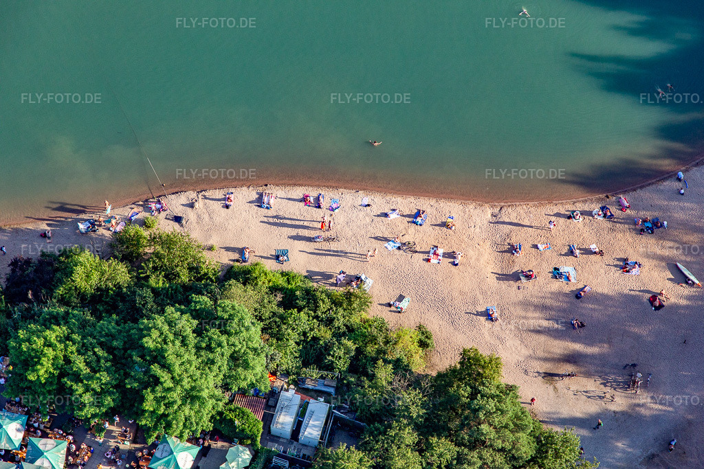 Luftbild: FKK Strand am Epplesee im Ortsteil Forchheim in Rheinstetten im Bundesland Baden-Württemberg in Deutschland. Foto: IMG_141905.jpg vom 28.06.2024 durch Werner Riehm/FLY-FOTO.de