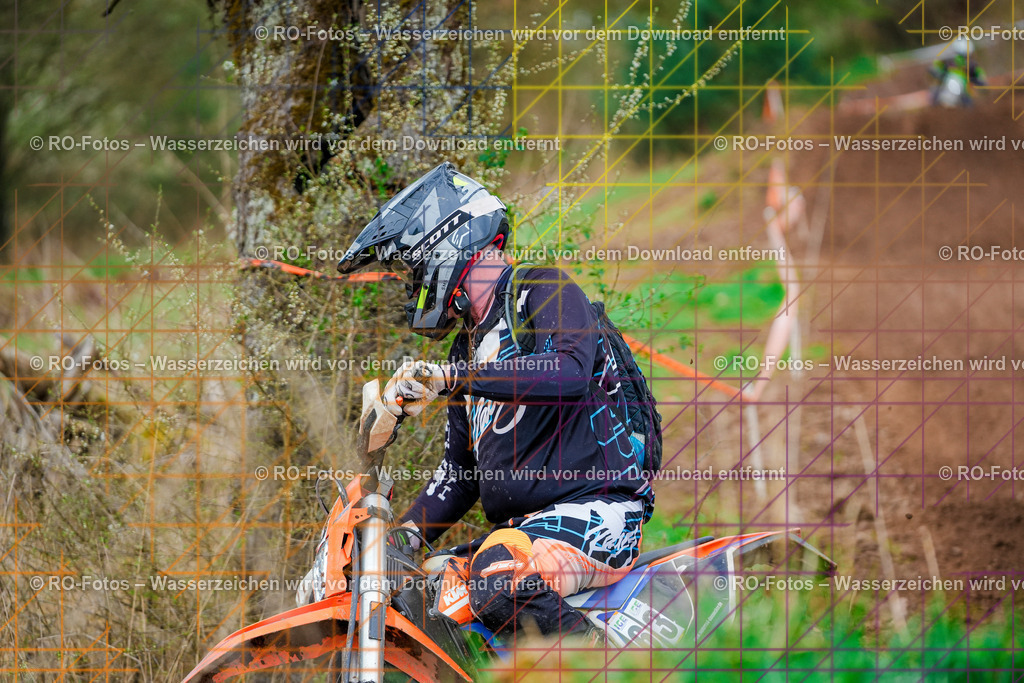 4 Lauf Mernes-763 | Sportfotografie von RO-Fotos: Motorsport, Motocross, Enduro, Laufveranstaltungen und Triathlon. Professionelle Fotos von Sportlern und Events. - Realisiert mit Pictrs.com