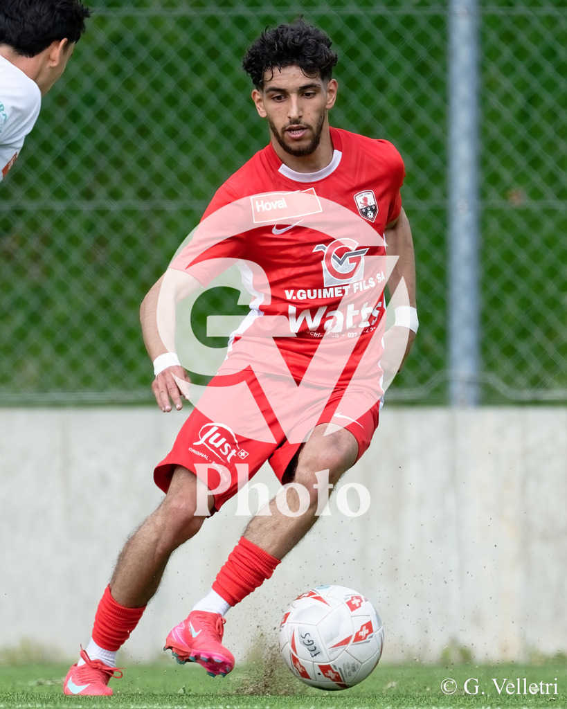 Promotion League - FC Grand-Saconnex v FC Luzern U-21 | during the Promotion League game between FC Grand-Saconnex and FC Luzern U-21 at Stade du Blanché in Grand-Saconnex, Switzerland