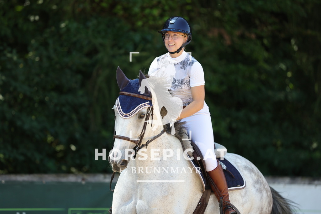 0P6A6336 | Willkommen bei Brunnmayr - Design & Fotografie – Ihrem Spezialisten für Reitturniere und Pferdeveranstaltungen in Oberösterreich, Salzburg und Bayern! Seit über 17 Jahren sind wir leidenschaftlich dabei.