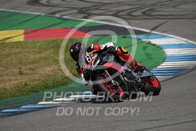 2024_06_27_PBK_13843 | Sportfotografie; SlowMotion; Video; Rennstrecke; Hafeneger; Speer; Racing; RSE; BMW; CBO; Trackday; Motorsportarena; Hockenheimring; Brno; Most; Barcelona; Valencia