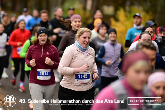Süderelbe Halbmarathon 2025 I 09.11.2025 I Fotograf_DerSportfotograf.I 00444 | Der Sportfotograf. - Realisiert mit Pictrs.com