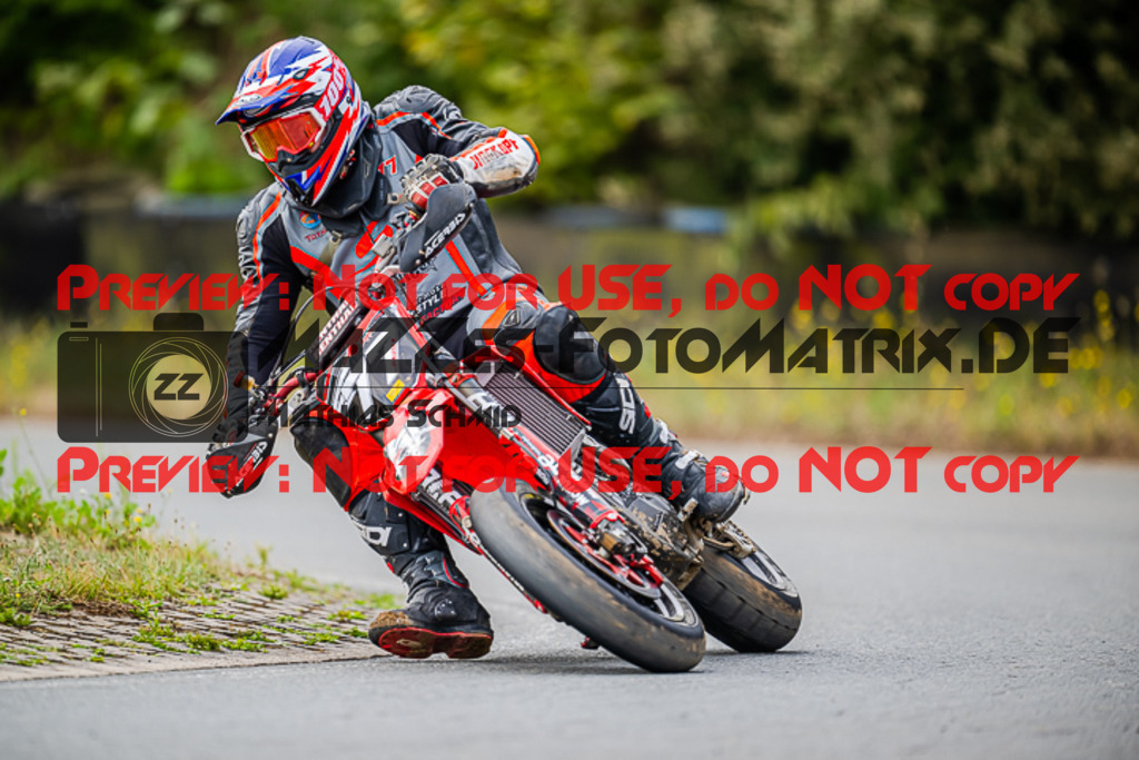 MaZZes_FotoMatrix_220814_9601 | UE40